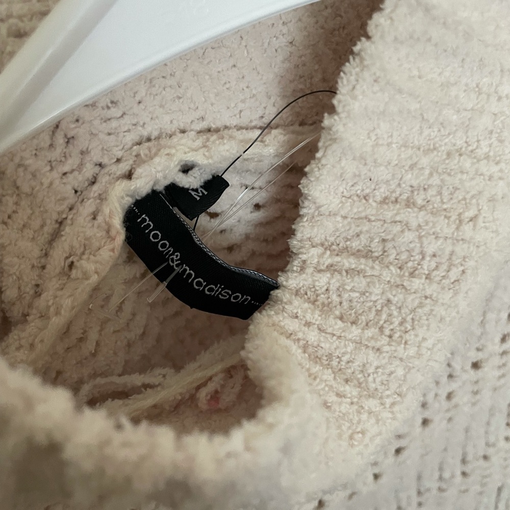 Cream Sweater - Picture 2 of 4